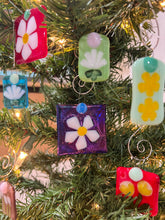 Load image into Gallery viewer, Fused Glass Floral Ornaments
