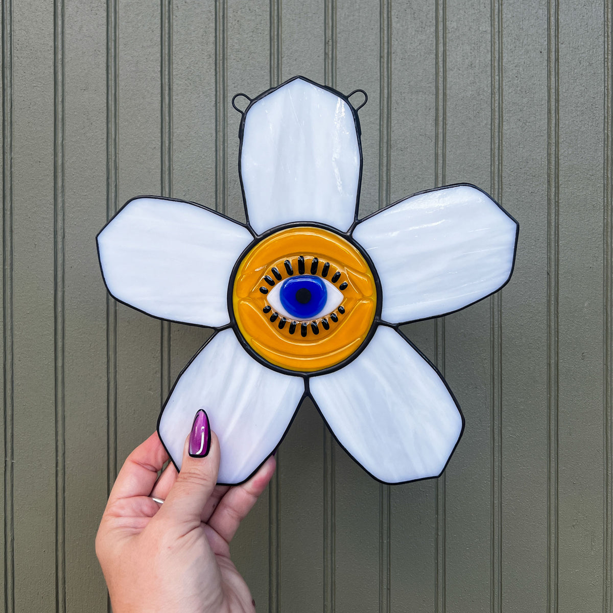 Eye Bloom - White