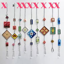 Load image into Gallery viewer, Floral Chain - Crystal Short