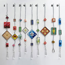 Load image into Gallery viewer, Floral Chain - Crystal Short
