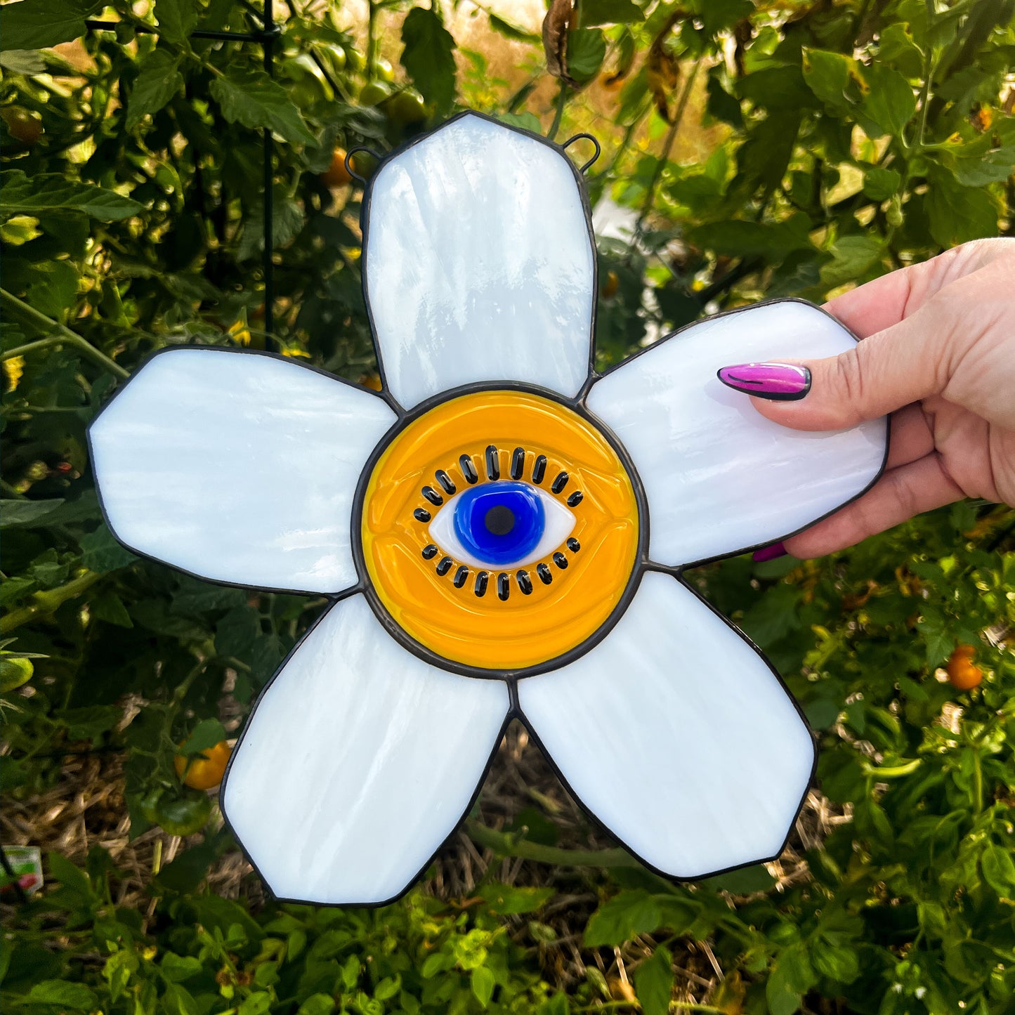 Eye Bloom - White
