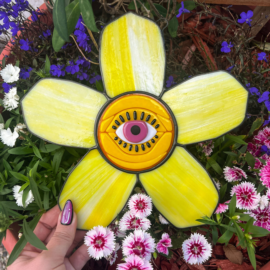 Eye Bloom - Yellow