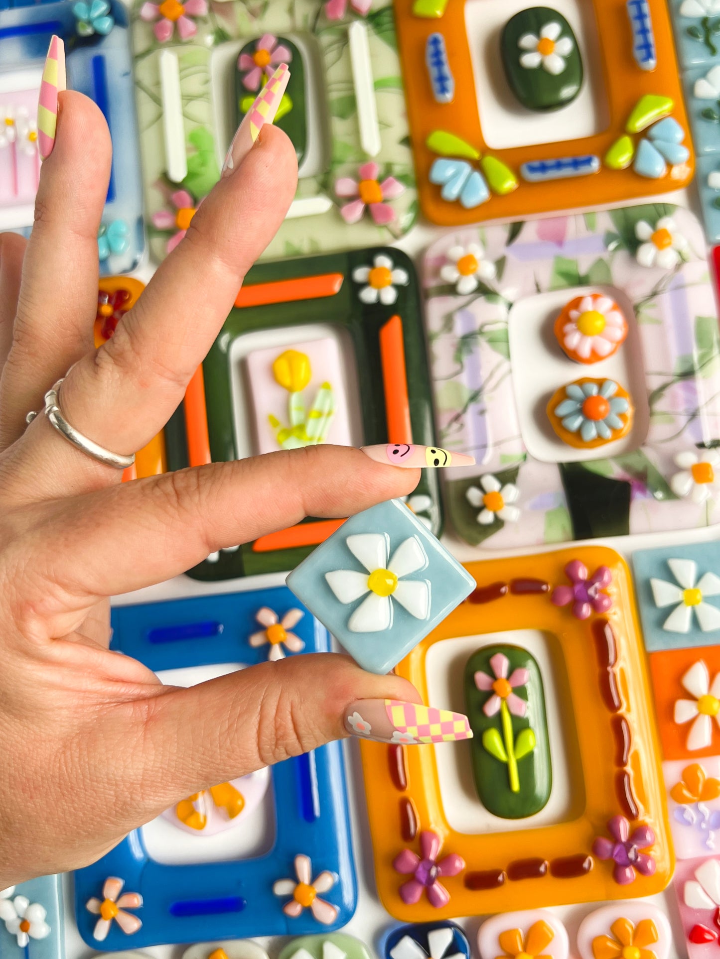 Daisy Square Glass Magnets