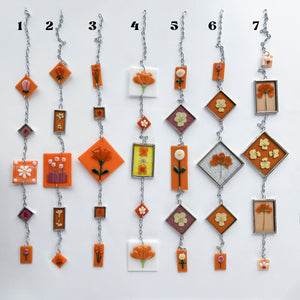 Floral Chain - orange